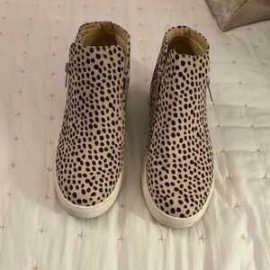 Leopard Print Ankle Boots with hidden heel size 8